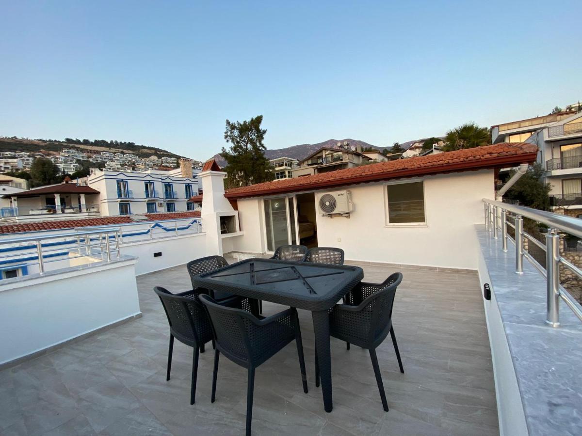 Shared Pool Flat Located 3 Min To Beach In Kalkan Apartment Exterior photo